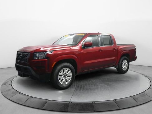 Used 2023 Nissan Frontier SV image 1