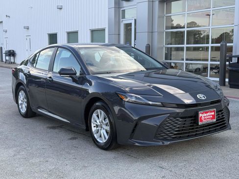 Used 2026 Toyota Camry LE FWD image 1