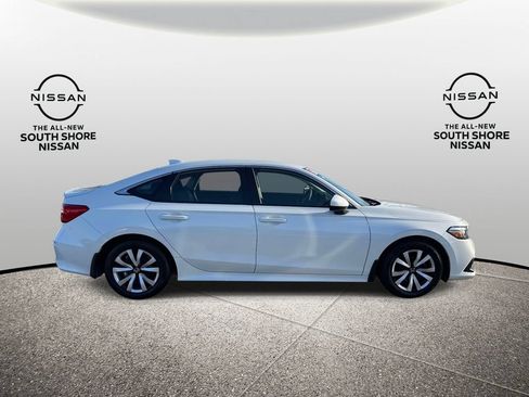 Used 2024 Honda Civic LX image 5