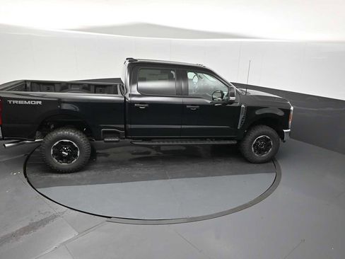 Certified 2026 Ford F250 XLT w/ Tremor Off-Road Package AWD/4WD image 17