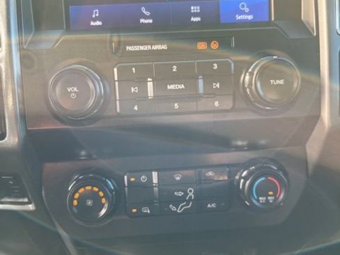 Used 2022 Ford F350 XLT image 25