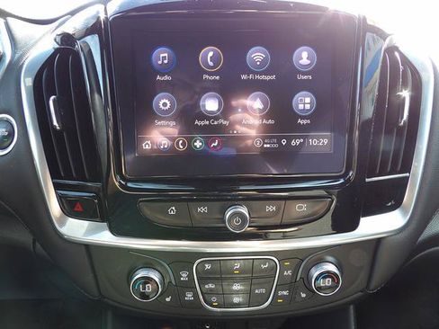Used 2022 Chevrolet Traverse LT AWD/4WD image 21