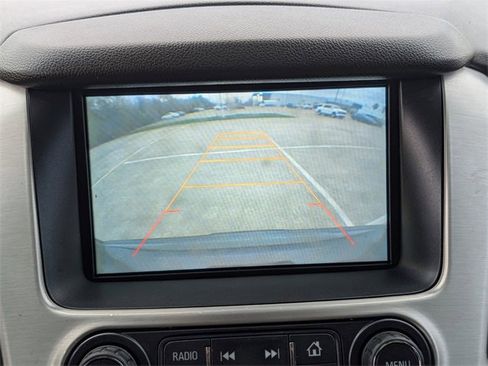 Used 2015 GMC Yukon XL SLT w/ HD Trailering Package image 32