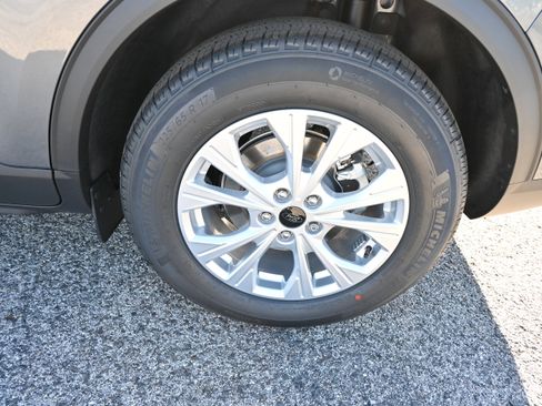 New 2026 Ford Escape Active image 12