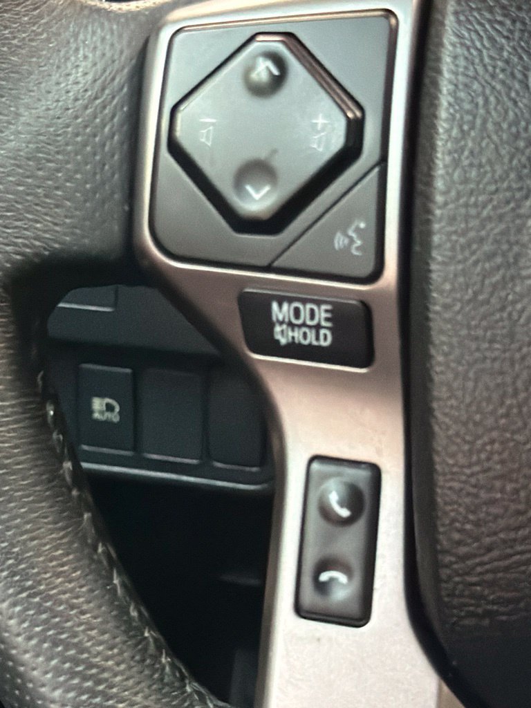 Used 2021 Toyota Tacoma SR5 w/ SR5 Appearance Package (SM) RWD image 20