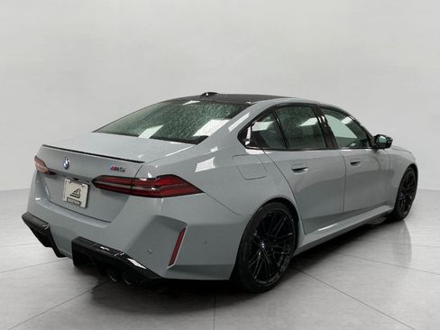 New 2026 BMW M5 image 3