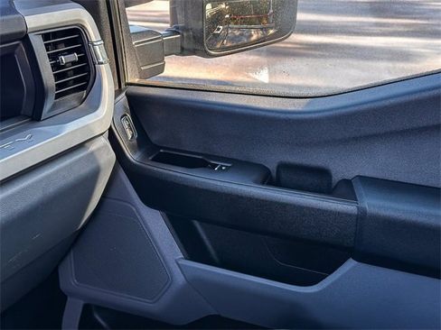 Used 2023 Ford F250 XL w/ FX4 Off-Road Package image 23