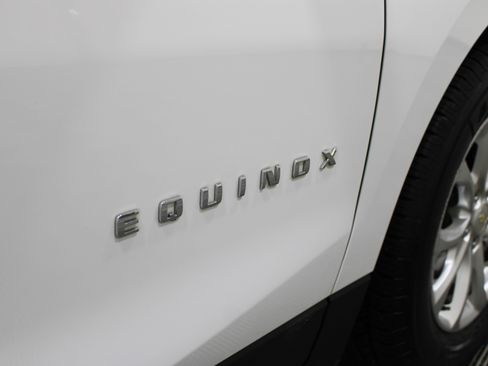 Used 2020 Chevrolet Equinox LT FWD image 29