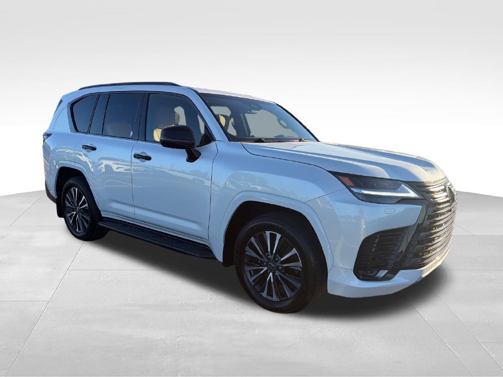 Used 2026 Lexus LX 600 4WD w/ Interior Upgrade Package image 7