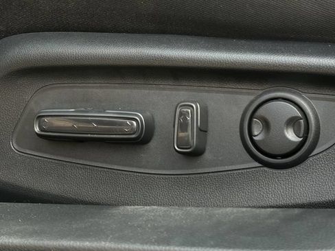 Used 2023 Honda Accord EX image 27
