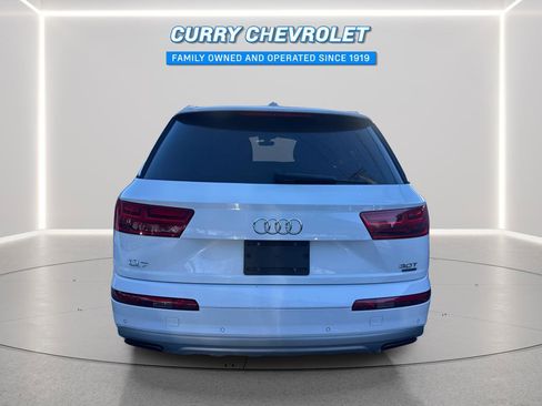 Used 2017 Audi Q7 3.0T Premium image 32
