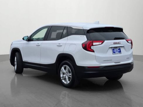 Used 2024 GMC Terrain SLE AWD/4WD image 4