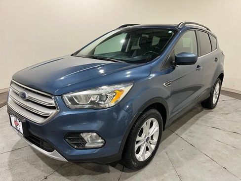 Used 2018 Ford Escape SEL AWD/4WD image 4