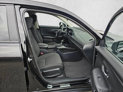 Used 2026 Honda HR-V LX image 10