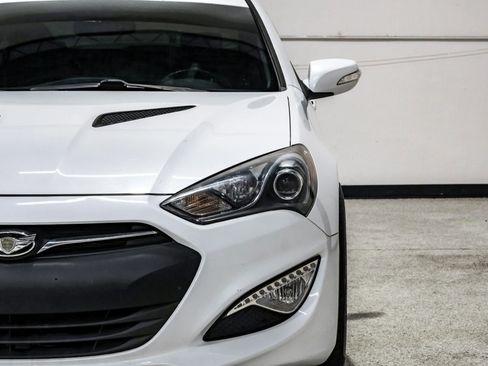 Used 2016 Hyundai Genesis Coupe 3.8 image 49