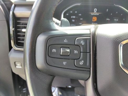 Used 2022 GMC Sierra 1500 AT4 w/ Technology Package AWD/4WD image 19