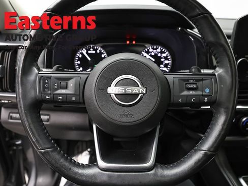 Used 2023 Nissan Pathfinder SL w/ SL Premium Package AWD/4WD image 10