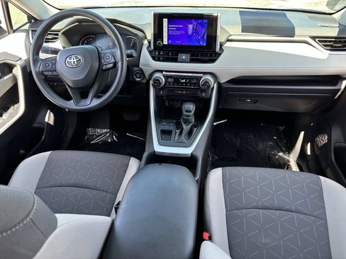 Used 2024 Toyota RAV4 XLE w/ Convenience Package FWD image 13