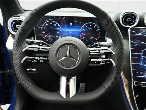 New 2026 Mercedes-Benz GLC 300 4MATIC image 13