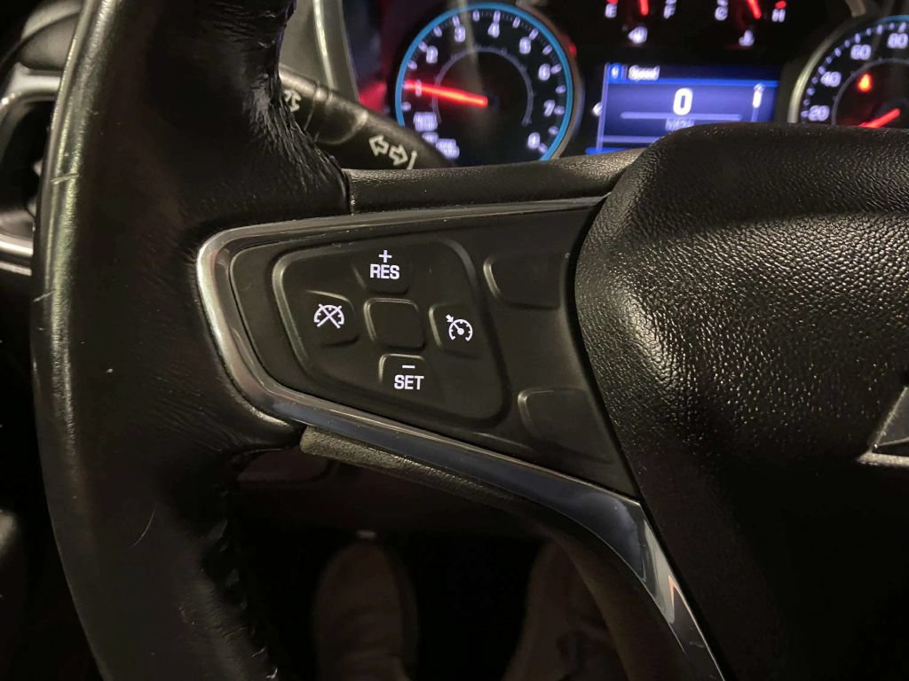Used 2019 Chevrolet Equinox LT FWD image 39