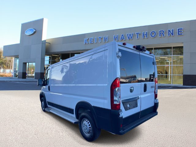 Used 2025 RAM ProMaster 2500 w/ U-Haul Equipment Group FWD image 4