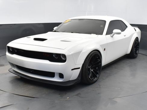 Used 2021 Dodge Challenger R/T Scat Pack image 1