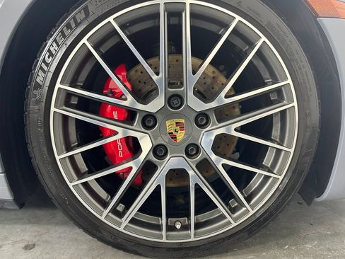 Certified 2024 Porsche 911 Carrera 4S w/ Sport Package AWD/4WD image 11
