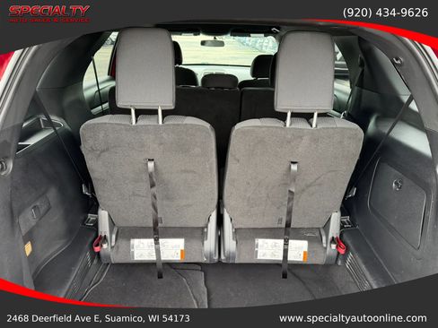 Used 2017 Ford Explorer XLT w/ Equipment Group 201A AWD/4WD image 27