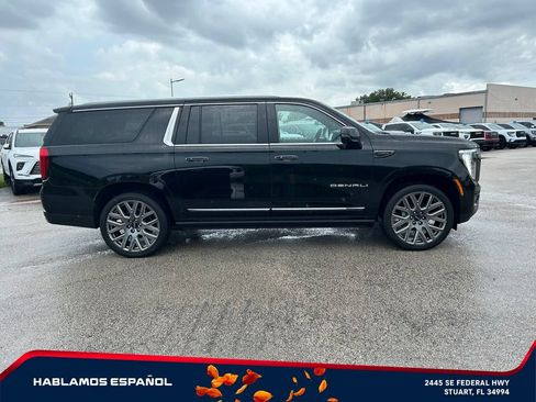 New 2026 GMC Yukon XL Denali Ultimate AWD/4WD image 4