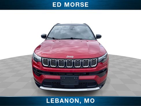 Used 2025 Jeep Compass Limited w/ Elite Group AWD/4WD image 3