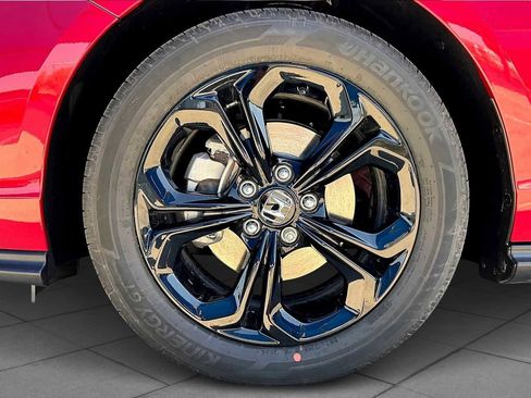 New 2025 Honda Accord SE image 12