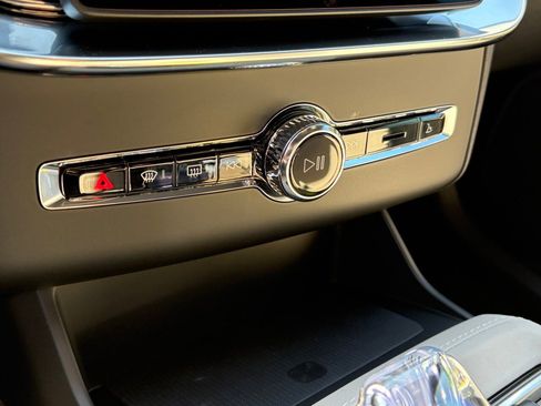 New 2026 Volvo XC90 B6 Ultra w/ Protection Package Premier image 15