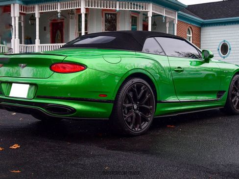 Used 2022 Bentley Continental GT Speed image 18