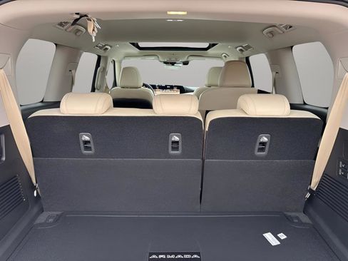 New 2026 Nissan Armada Platinum AWD/4WD image 10