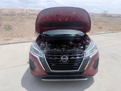 Certified 2024 Nissan Kicks SV FWD image 34