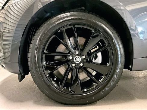 New 2026 Jaguar F-PACE R-Dynamic S AWD/4WD image 10