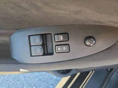 Used 2025 Nissan Z Performance w/ Floor Mat Package RWD image 30