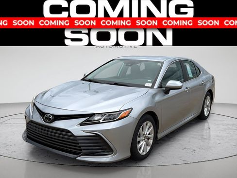 Used 2024 Toyota Camry LE FWD image 1