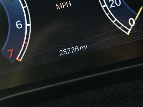 Used 2024 Jeep Grand Cherokee L Laredo w/ Luxury Tech Group I image 38