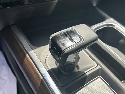 New 2025 Chevrolet Silverado 1500 High Country image 29