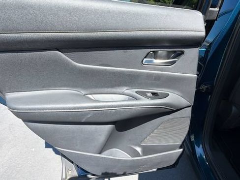 Used 2025 Nissan Murano SL w/ Cargo Package AWD/4WD image 14