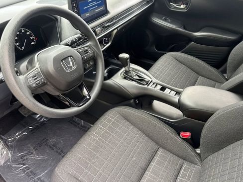 Certified 2026 Honda HR-V LX image 4
