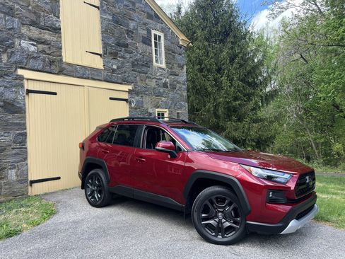 Used 2024 Toyota RAV4 Adventure w/ Convenience Package image 27