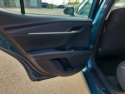 Used 2025 Toyota Camry LE FWD image 17