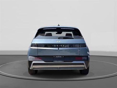 New 2026 Hyundai Ioniq 5 SE RWD image 5