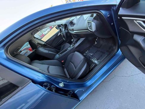 Used 2017 MAZDA MAZDA3 Sport FWD image 26