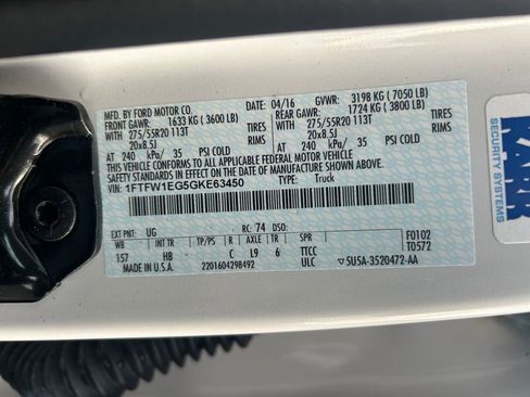 Used 2016 Ford F150 Lariat image 34