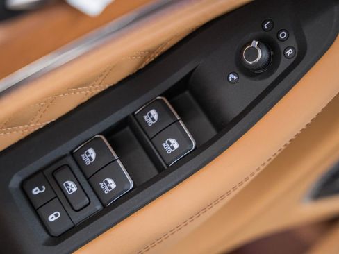 New 2025 Jeep Grand Cherokee Summit image 41