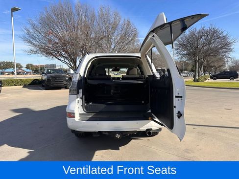 Used 2020 Lexus GX 460 Premium image 12