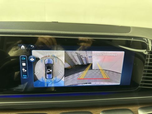 New 2026 Mercedes-Benz GLS 450 4MATIC image 15